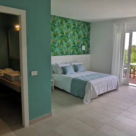 Stile Libero 4* Lacona