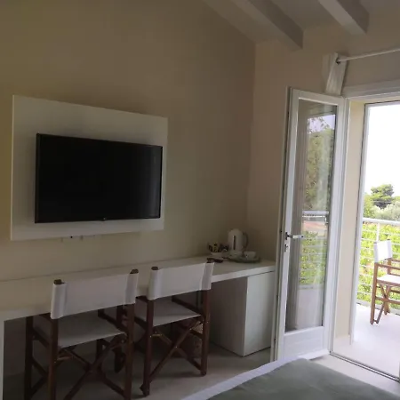 Stile Libero 4* Lacona