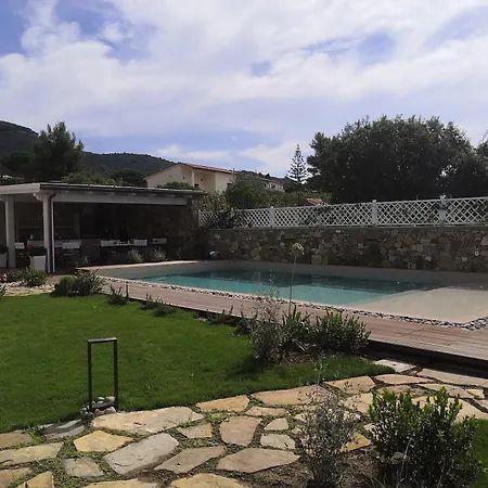 Stile Libero Bed and Breakfast 4*